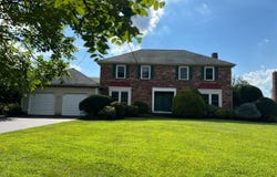 11 Glengarry Way, West Windsor Twp., NJ 08550-3033