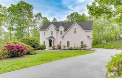 208 Bragg Court, Hendersonville, NC 28792