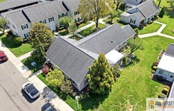 272 Middlebury Lane, Monroe, NJ 08831