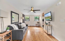 455 AIKEN Road, Jacksonville, FL 32216