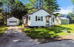 2 Willow Street, Waterville, ME 04901