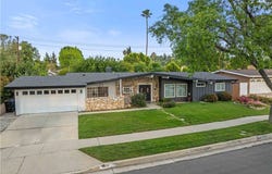 4810 Heaven Avenue, Woodland Hills, CA 91364