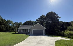 187 Oakfield Trace Drive, Four Oaks, NC 27524