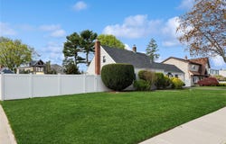 34 Chase Lane, Levittown, NY 11756