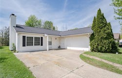 199 E Parkway Drive, Madison, OH 44057