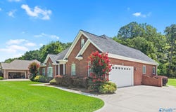 92 Garmon Road, Gadsden, AL 35901