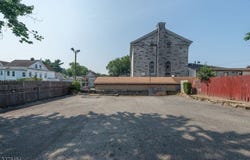 126 Dixon Ave, Paterson City, NJ 07501-2524