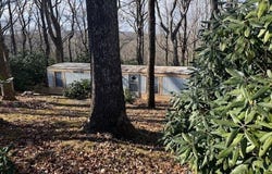 952 Apache Trl, Fancy Gap, VA 24328