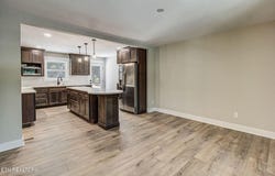 516 Golden Harvest Rd, Knoxville, TN 37934