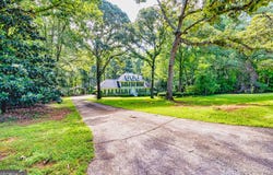 226 Linda, Lagrange, GA 30240