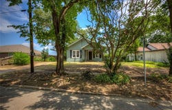 706 Sycamore Street, Commerce, TX 75428