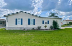 915  Trevino Dr, Lady Lake, FL 32159