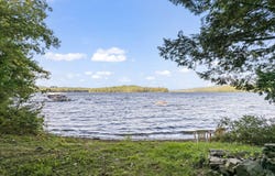 370-368 Varney Shore, Palermo, ME 04354