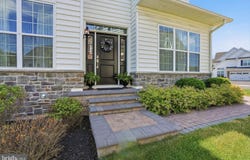 83 LAVENDER Drive, YARDLEY, PA 19067