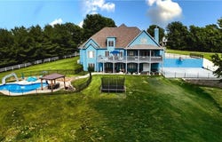 13107 Redbud Boulevard, St Joseph, MO 64505