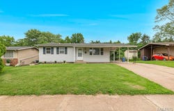 1945 Tahoe Drive, Florissant, MO 63031