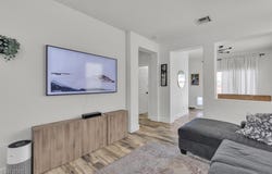 7706 Crystal Village Lane, Las Vegas, NV 89113