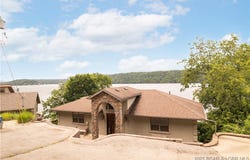 261 Shell Bay Circle, Linn Creek, MO 65052