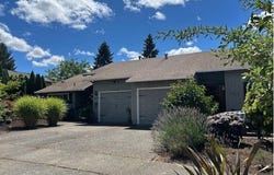385 S CHERRY DR, Cornelius, OR 97113