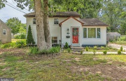 25 RICHARDS AVENUE, PINE HILL, NJ 08021