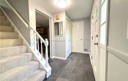 1537 Field Club Dr, Franklin Park, PA 15237