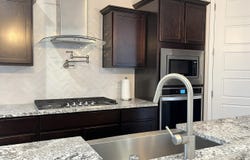395 Adeline Avenue, Los Lunas, NM 87031