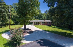 106 Pinwell, Bassett, VA 24055