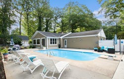 1019 S BAYWOOD DRIVE, HOLLAND, MI 49424