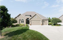 17560 Smith's Mill Road, Smithville, MO 64089
