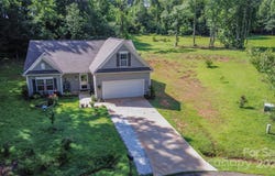 144 Bradford Lane, Statesville, NC 28625