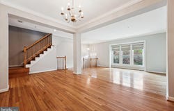 21 STERLING COURT, ROCKVILLE, MD 20850