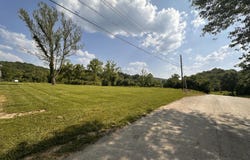 1157 Plum St, Lockport, KY 40036