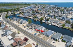 397 Bayview Avenue, Bayville, NJ 08721
