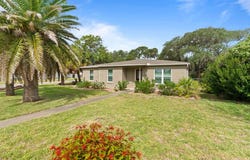 2001 Cochran Lane, ROCKPORT, TX 78382