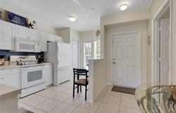 9175 Celeste Dr, NAPLES, FL 34113