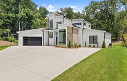 1676 Thomas, Hoschton, GA 30548