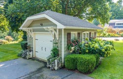 11425 N Cedar Point High Road, Syracuse, IN 46567-8527