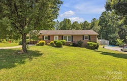 369 Birch Circle Drive, Hudson, NC 28638