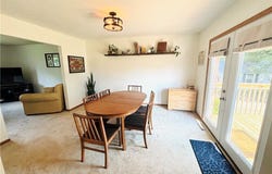 206 E 4th Street, Williamstown, WV 26187