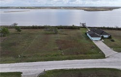 N Blue Heron Drive lot: 20, Port Lavaca, TX 77979