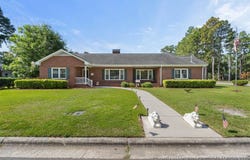 507 W 23rd Street W, Lumberton, NC 28358