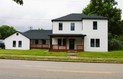 200 E Clover st, Hutsonville, IL 62433