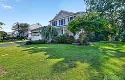 111 Szymanski Drive, Spotswood, NJ 08884