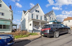 2715 Atcheson St, McKeesport, PA 15132