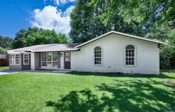 1007 Honeysuckle Lane SW, Decatur, AL 35601