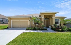 132 DINNER LAKE AVENUE, LAKE WALES, FL 33859