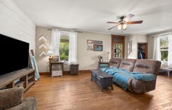 714 Saint Louis Avenue, Zanesville, OH 43701