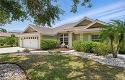 2246 Oxford Ridge Circle, Lehigh Acres, FL 33973