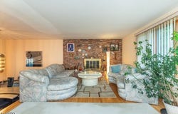 12 Abbott Rd, Wayne Twp., NJ 07470-5511