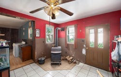68022 M 43, South Haven, MI 49090
